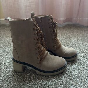 Bohme Boots Size 6